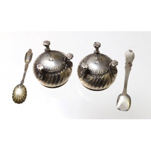 France, Pair of salt shakers with spoons