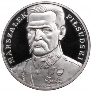 Tretia republika, 100 000 zl 1990, Piłsudski - malý triptych