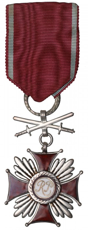 PESnZ, Croix du Mérite en argent avec épées - Spink