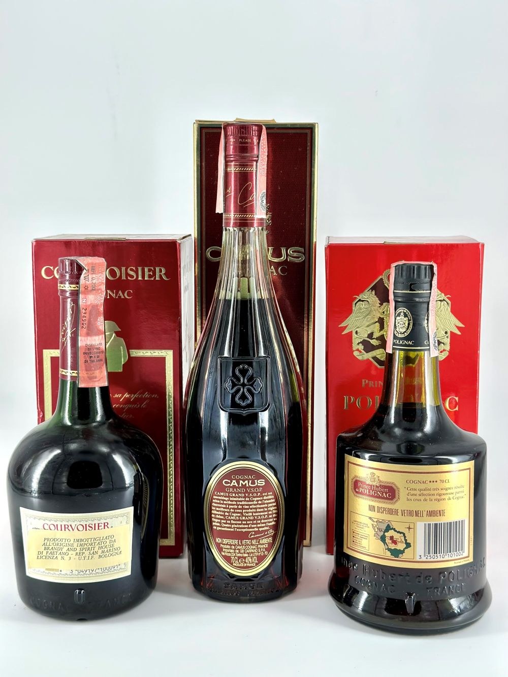 Courvoisier Trois Etoiles Luxe Cognac - Camus Grand V.S.O.P.