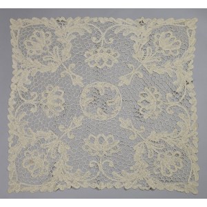 Pin napkin