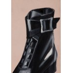 Jadwiga Sawicka (b. 1959, Przemyśl), Shoe, 1997
