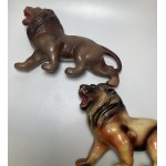 PRL two plastic lion figurines 1970s/80s