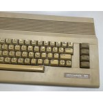 Commodore Komputer Commodore 64 w oryginalnym opakowaniu wraz z zasilaczem i dokumentami