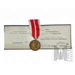 PRL Medal Komisji Edukacji Narodowej z Legitymacją