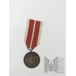 PRL Medal Komisji Edukacji Narodowej z Legitymacją