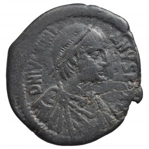 Justinian I. 527-565, AE follis