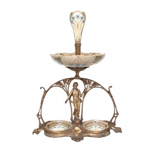 Art Nouveau platter, 19th/20th century.