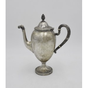Ovid jug with hinged lid in empire type