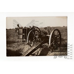II RP Zdjęcie 17 Pułk Artylerii Polowej Gniezno. Zniszczona Wybuchem Armata 75 mm wz. 1897.&nbsp;