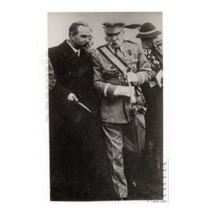 II RP Zdjęcie Marszałek Józef Piłsudski wraz z Władysławem Beliną Prażmowskim