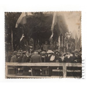 II RP Zdjęcie Józef Piłsudski Podczas Przemówienia na Wiecu.