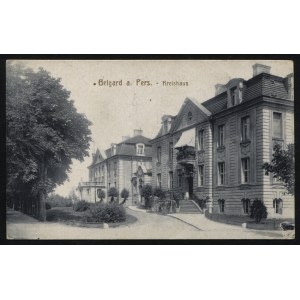 BIAŁOGARD. Belgard a. Pers. Kreishaus ; 1918. graf. Verl.-Anst., Breslau Jednofarebná pohľadnica 9x14 cm....