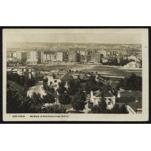 GDYNIA. Gdynia : pohľad z Kamiennej hory ; 1938. mare nostrum, Rumia. Jednoduchá farebná pohľadnica 9x14 cm....