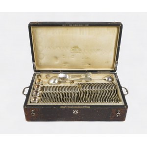 BESTECKSET FÜR 24 PERSONEN IM ORIGINALKARTON