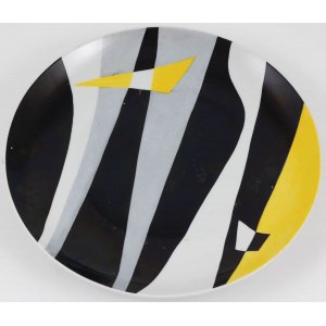 TALERZ WITH GEOMETRY DECORATION, Poland, Walbrzych, Krzysztof, ca. 1960.