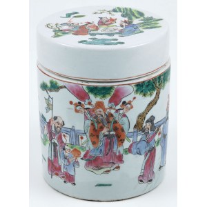 POJEMNIK CYLINDRYCZNY Z DEKORACJĄ FIGURALNĄ, Chiny, XIX / XX w.