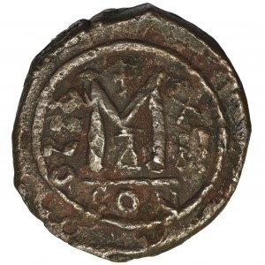 Cesarstwo Bizantyjskie, Justyn II (565-578), Follis