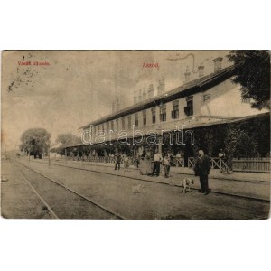 1911 Aszód, vasútállomás (szakadás / tear)