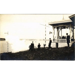 K.u.k. Kriegsmarine Pola von den Regatten des K. & k. Yacht Geschwaders. Phot. A. Beer, F.W. Schrinner Pola 1912...