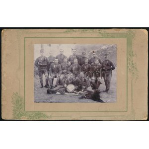cca 1916 Katonai osztag az I. világháborúban fotó 14x10 cm Kartonon 27x16 cm / WW. I...