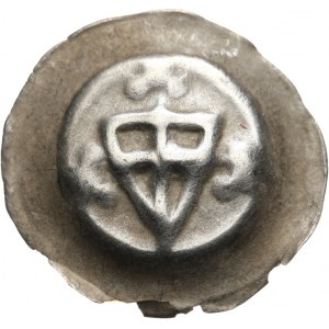 Zakon Krzyżacki, brakteat ok. 1307-1318, Tarcza z krzyżem