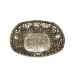 Openwork platter with putti,