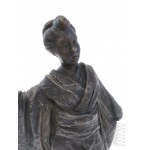 Velká zinková postava japonské ženy v kimonu