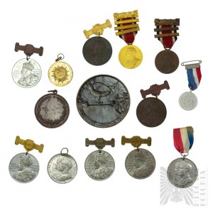 20th Century - Set of Commemorative British Coronation Medals and Other.