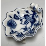 Germany, shell-shaped porcelain salt cellar, Meissen, 1815-1860