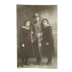 Legiony Polskie , żołnierz z piękną szablą z temblakiem przy boku