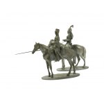 Dwie miniaturowe figurki: 1. Ułan z lancą, 2. Rycerz w zbroi z tarczą [metal]