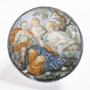 Italian 17th century, Italian Urbino majolica plate with multicolored decoration