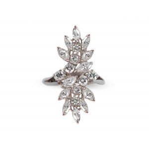 Lady’s ring, 2nd half of 20th century, Platinum/18 ct white gold?