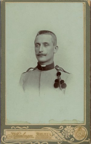 Falcon. Portrait of a man. Bielsko, photo by Kleinberger, ca. 1910.