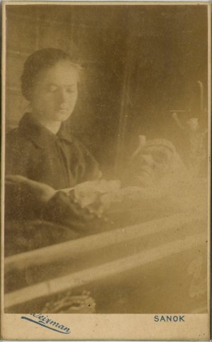 Coffin photograph, Sanok, photo by Weizman, ca. 1900.