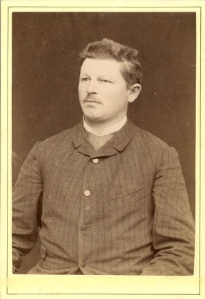 Male, Nowy Sącz, photo by Jasica, ca. 1890.