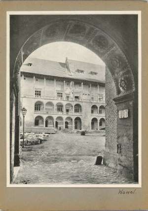 Krakov - hrad Wawel, okolo roku 1920.