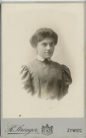 Femme, Zywiec, photo de Strenger, vers 1900.