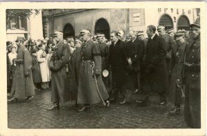 II RP] Kaplicki Mieczyslaw prezident mesta Krakov, generál Sosnkowski Kazimierz, generál Głuchowski Janusz - pohreb Belina-Prażmowski Wł., 1938