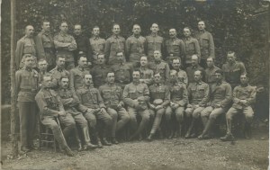 A group of Austrian officers, until 1918.