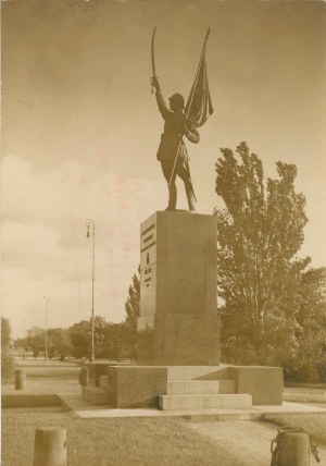 Warszawa- Pomnik Dowborczyków, fot. H. Poddębski, 1930.