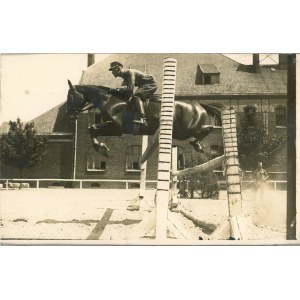 3e régiment de cavalerie - Gruszecki Emil lors d'une compétition régimentaire, vers 1921.