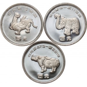 Chine, lot de 5 yuans 1990 (3 pièces)