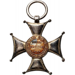Polonia, Seconda Repubblica di Polonia, Croce d'argento dell'Ordine Militare delle Virtuti Militari