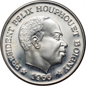 Pobrežie Slonoviny, 10 CFA frankov 1966, Félix Houphouët-Boigny