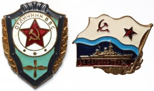 Russie, URSS, set de 2 badges : Modèle aviateur et pour long voyage.