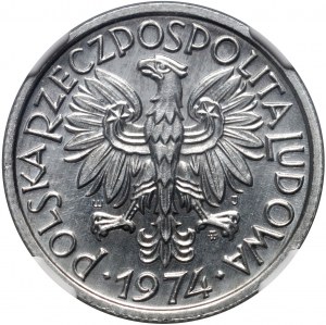 PRL, 2 zlotys 1974, Berry