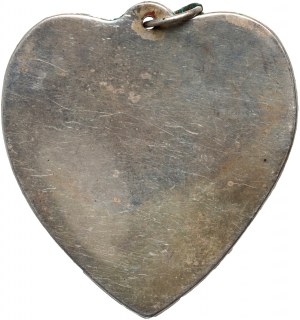 Henry Winograd, pendentif en forme de cœur avec l'image d'une rousse, argent