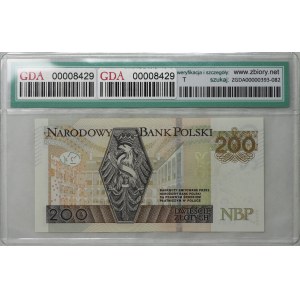 Polsko, III RP, 200 zlotých 2015, série CR